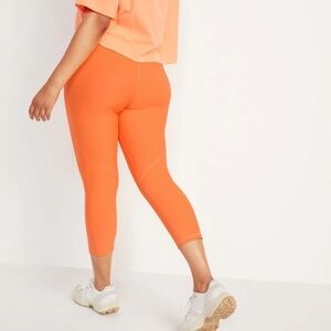 NWT Old Navy PowerSoft High Rose Pocket Cropped Leggings In Orange